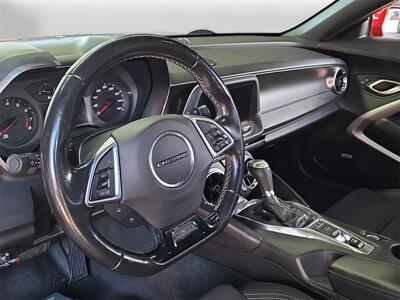 2017 Chevrolet Camaro 1LT - Photo 10 - Lennox, CA 90304