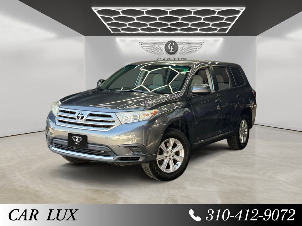2011 Toyota Highlander   - Photo 1 - Lennox, CA 90304