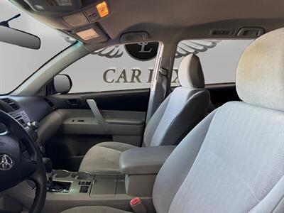 2011 Toyota Highlander - Photo 9 - Lennox, CA 90304