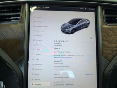 2020 Tesla Model S Performance   - Photo 24 - Lennox, CA 90304