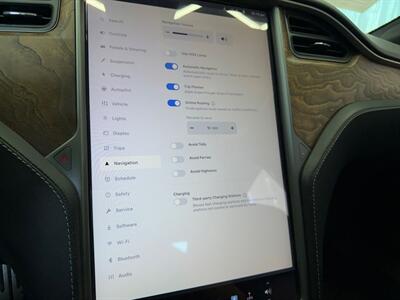 2020 Tesla Model S Performance   - Photo 14 - Lennox, CA 90304