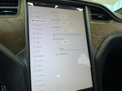 2020 Tesla Model S Performance   - Photo 21 - Lennox, CA 90304