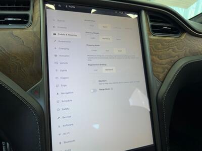 2020 Tesla Model S Performance   - Photo 21 - Lennox, CA 90304