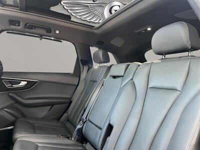 2021 Audi Q7 55 Premium Plus quattro   - Photo 12 - Lennox, CA 90304