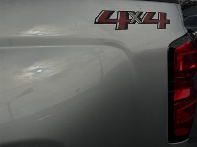 2019 Chevrolet Silverado 1500 LD LT - Photo 17 - Lennox, CA 90304