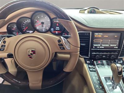 2013 Porsche Panamera S   - Photo 15 - Lennox, CA 90304