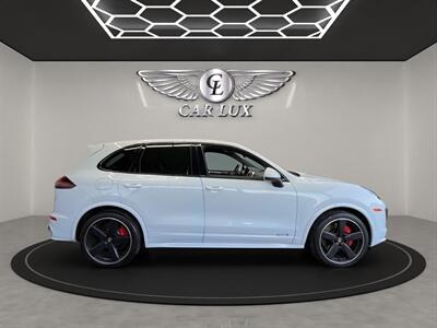 2016 Porsche Cayenne GTS   - Photo 8 - Lennox, CA 90304