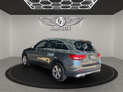 2016 Mercedes-Benz GLC GLC 300 4MATIC®   - Photo 5 - Lennox, CA 90304