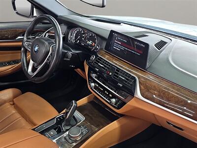 2018 BMW 530i xDrive   - Photo 15 - Lennox, CA 90304