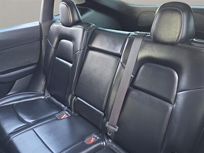 2021 Tesla Model Y Long Range   - Photo 12 - Lennox, CA 90304