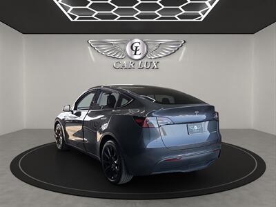 2021 Tesla Model Y Long Range   - Photo 5 - Lennox, CA 90304