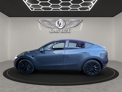 2021 Tesla Model Y Long Range   - Photo 4 - Lennox, CA 90304
