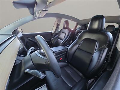 2021 Tesla Model Y Long Range   - Photo 19 - Lennox, CA 90304