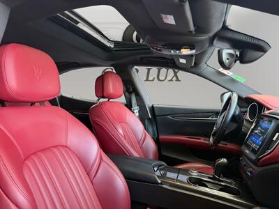2018 Maserati Ghibli   - Photo 14 - Lennox, CA 90304