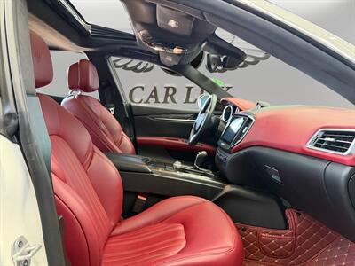 2018 Maserati Ghibli   - Photo 23 - Lennox, CA 90304