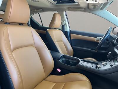 2014 Lexus CT 200h 200h   - Photo 16 - Lennox, CA 90304