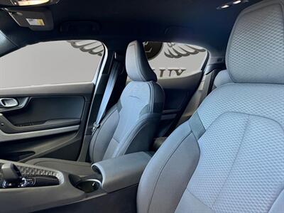 2024 Polestar 2 Long Range Single Motor   - Photo 9 - Lennox, CA 90304