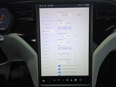 2020 Tesla Model X Long Range - Photo 24 - Lennox, CA 90304