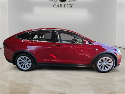 2020 Tesla Model X Long Range - Photo 6 - Lennox, CA 90304