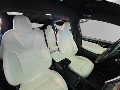 2020 Tesla Model X Long Range - Photo 10 - Lennox, CA 90304