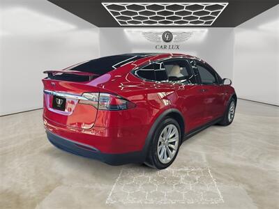 2020 Tesla Model X Long Range - Photo 5 - Lennox, CA 90304