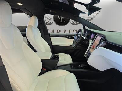 2020 Tesla Model X Long Range - Photo 15 - Lennox, CA 90304