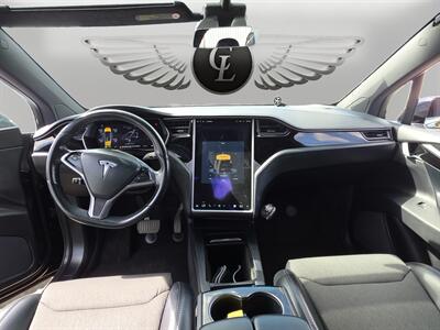 2018 Tesla Model X 75D   - Photo 9 - Lennox, CA 90304