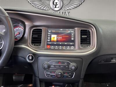 2022 Dodge Charger R/T Scat Pack   - Photo 13 - Lennox, CA 90304