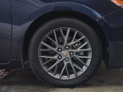 2018 Lexus ES 350   - Photo 30 - Lennox, CA 90304