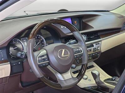 2018 Lexus ES 350   - Photo 11 - Lennox, CA 90304