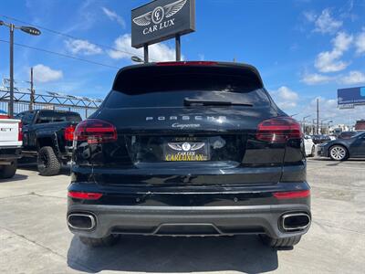 2018 Porsche Cayenne Platinum Edition   - Photo 5 - Lennox, CA 90304