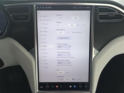 2017 Tesla Model X 75D   - Photo 29 - Lennox, CA 90304