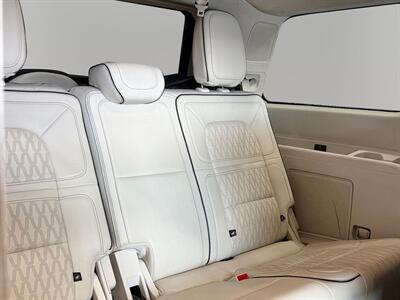2021 Lincoln Navigator Black Label   - Photo 30 - Lennox, CA 90304