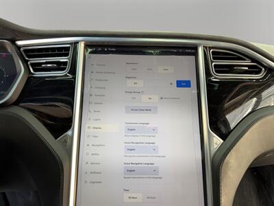 2016 Tesla Model X P90D   - Photo 28 - Lennox, CA 90304