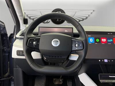 2023 Fisker Ocean Extreme   - Photo 12 - Lennox, CA 90304