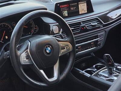 2018 BMW 750i - Photo 18 - Lennox, CA 90304