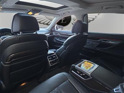 2018 BMW 750i - Photo 13 - Lennox, CA 90304