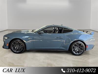 2024 Ford Mustang GT Premium - Photo 2 - Lennox, CA 90304