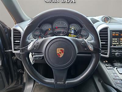 2014 Porsche Cayenne Diesel   - Photo 10 - Lennox, CA 90304