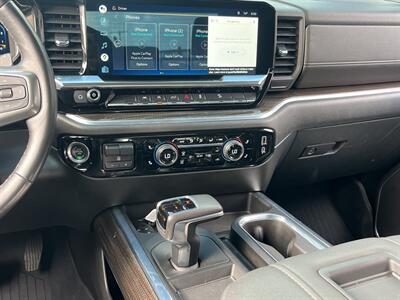 2022 Chevrolet Silverado 1500 RST   - Photo 13 - Lennox, CA 90304