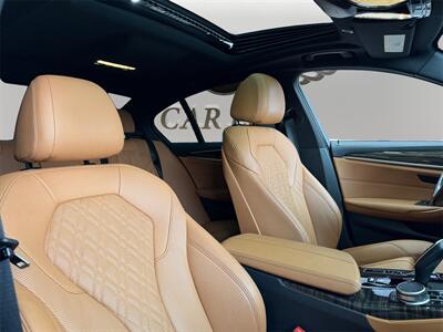 2021 BMW 530e iPerformance  M SPORT - Photo 14 - Lennox, CA 90304