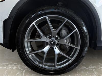 2020 Mercedes-Benz GLC GLC 300 - Photo 14 - Lennox, CA 90304