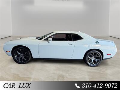 2018 Dodge Challenger SXT   - Photo 2 - Lennox, CA 90304