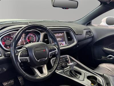 2018 Dodge Challenger SXT   - Photo 15 - Lennox, CA 90304