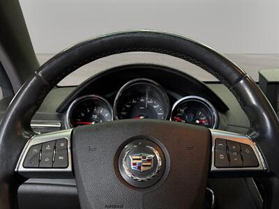 2011 Cadillac CTS Performance   - Photo 17 - Lennox, CA 90304