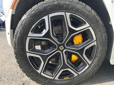 2022 Rivian R1T Launch Edition   - Photo 17 - Lennox, CA 90304