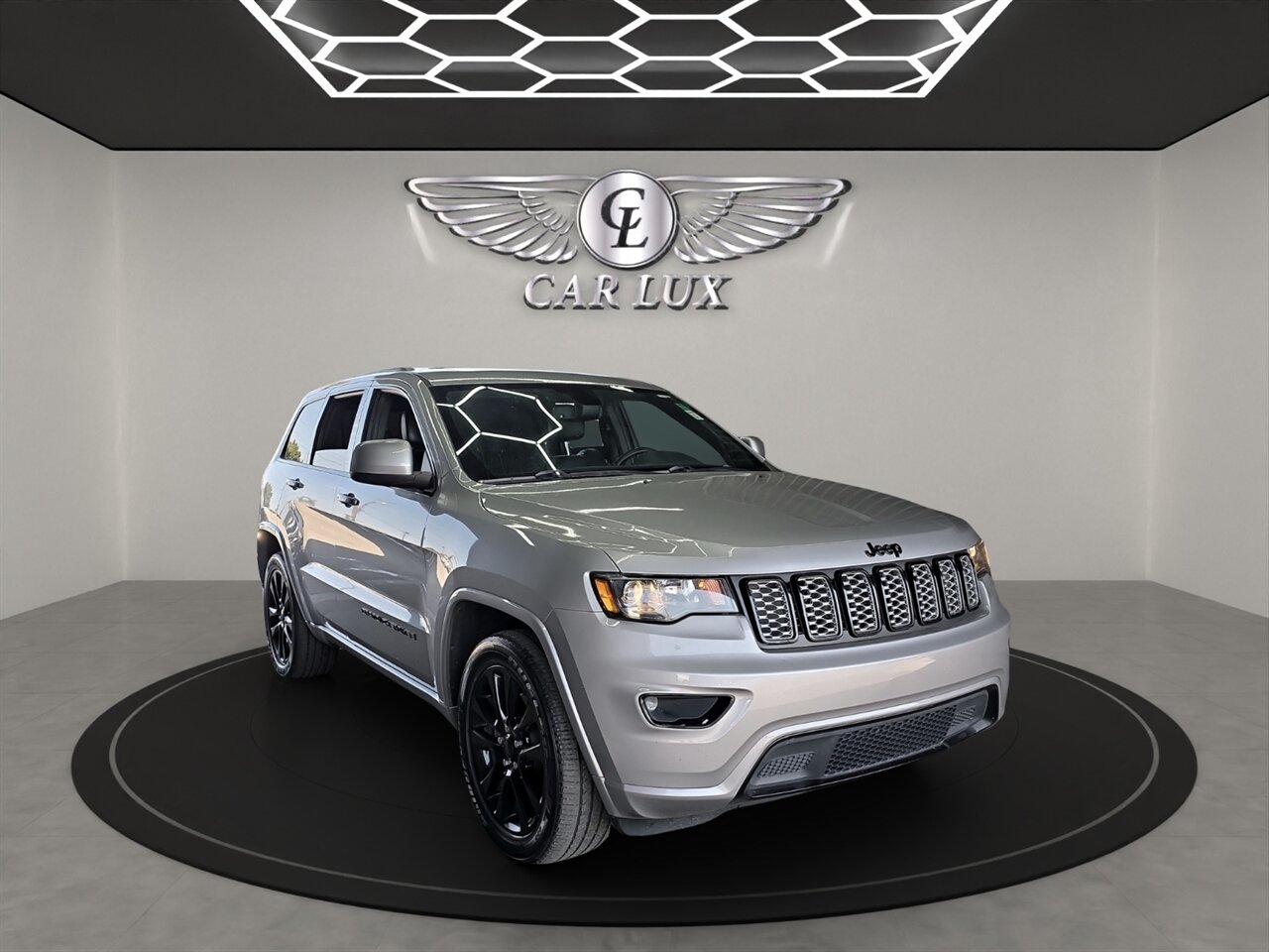 2020 Jeep Grand Cherokee Altitude - Photo 1 - Lennox, CA 90304