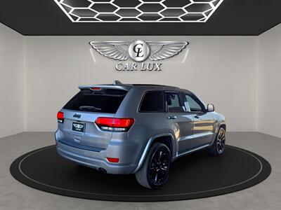 2020 Jeep Grand Cherokee Altitude   - Photo 7 - Lennox, CA 90304