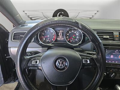 2016 Volkswagen Jetta 1.8T Sport   - Photo 12 - Lennox, CA 90304