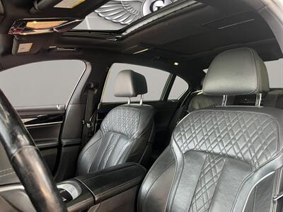 2018 BMW 740i   - Photo 24 - Lennox, CA 90304